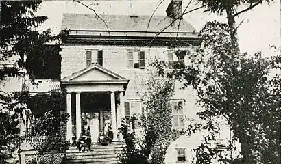 Villa LaRue, built by Jabez LaRue in the 1790s.