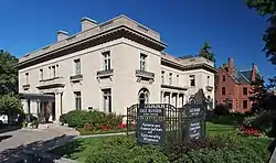 Washburn-Fair Oaks Mansion District