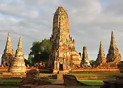 Ruins of stupas of various sizes.