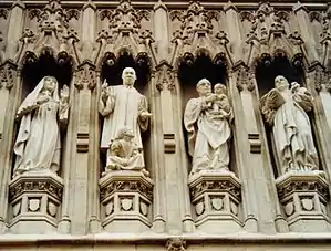 From the Gallery of 20th-century martyrs at Westminster Abbey – Mother Elizabeth of Russia, Rev. Martin Luther King Jr., Archbishop Óscar Romero and Pastor Dietrich Bonhoeffer