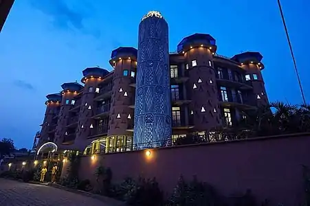 A modern building replicating portions of Bamileke architecture. Zingana Hotel, Bafoussam